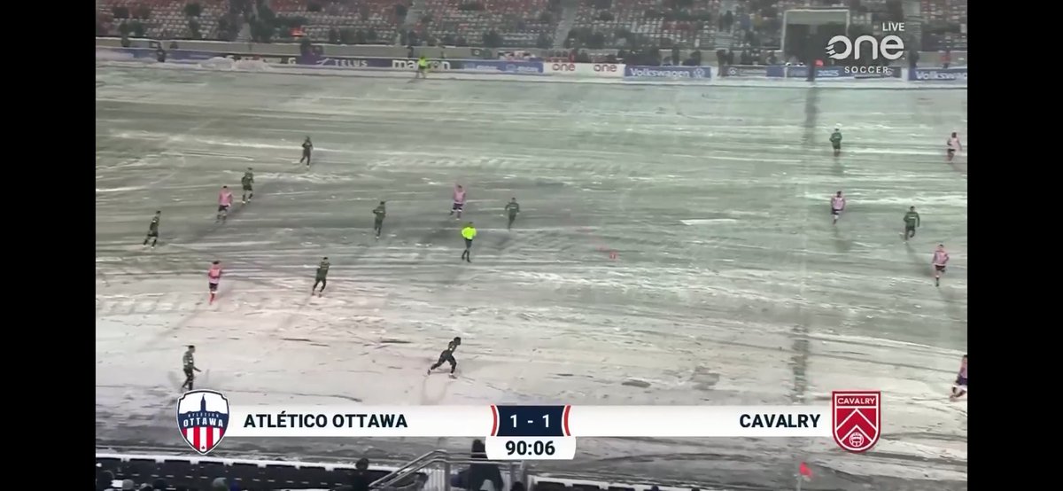 Looks like Kilmarnocks park on a normal day.🍀👀🏴󠁧󠁢󠁳󠁣󠁴󠁿🇨🇦