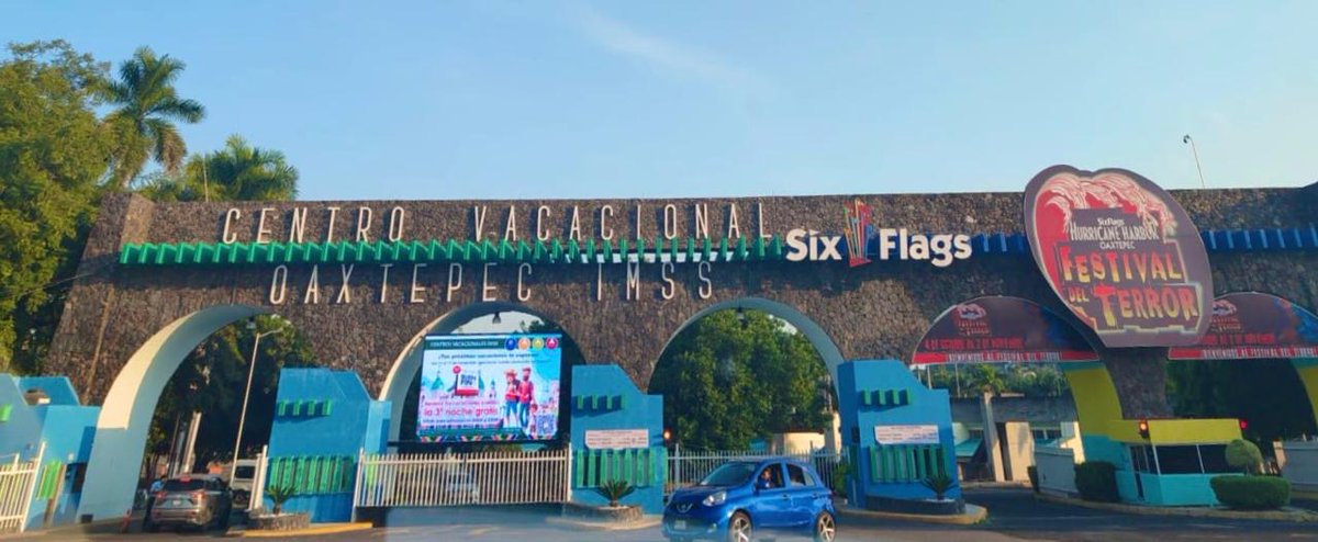 SUFRAGIOrevista's tweet photo. #Deportes El equipo de fútbol ⚽ de @CTMPuebla hoy partió rumbo a Oaxtepec Morelos, para participar, representando al Estado de Puebla, en los Juegos Nacionales Deportivos y Recreativos de los Trabajadores 2025 @indetmexico El año pasado (2024) con su DT @leobardosoto ganaron🏆 la competencia nacional. #OrgulloParaPuebla