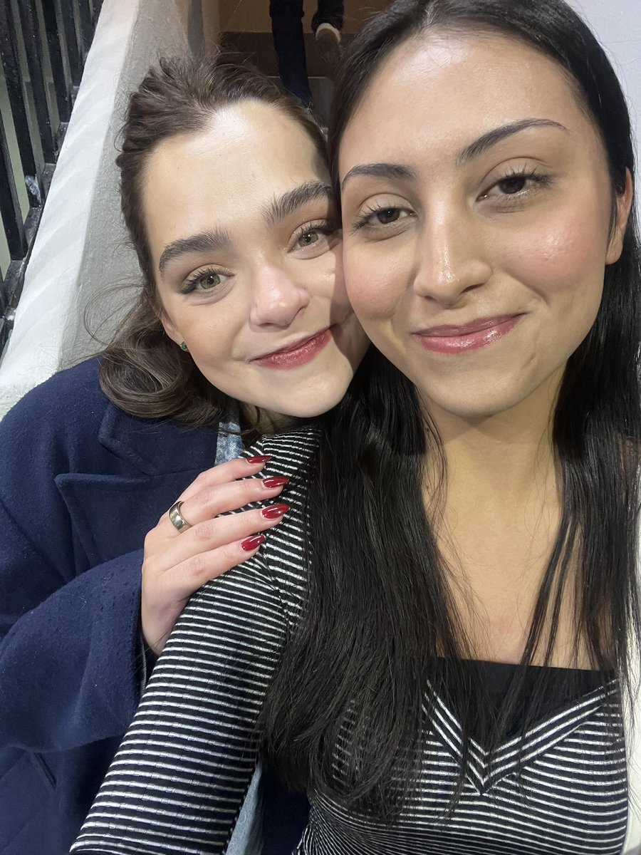 bymacagarcia's tweet image. que alegría volver a verte @macagarciarom espero que nos abracemos  un millón de veces más. te amo con el alma. siempre juntas 🤍