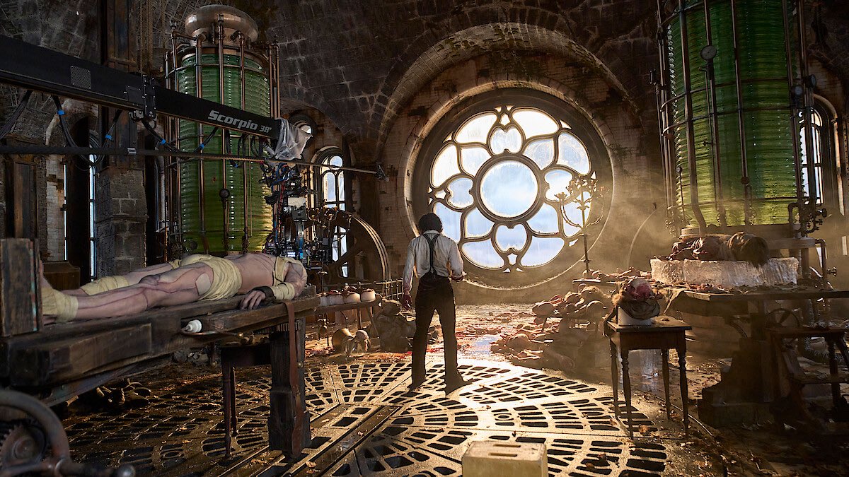 RPFilmsUpdate's tweet image. 𝗙𝗶𝗹𝗺𝘀 › #FilmsUpdatesRP › 𝖤𝗑𝖼𝗅𝗎𝗌𝗂𝗏𝖾!
❨ 𝖬𝗈𝗏𝗂𝖾 𝖭𝖾𝗐𝗌 • #FrankensteinRP 🧟‍♂️ ❩

ICYMI — Here's your first look at Christianne Baüer’s Frankenstein, coming to Netflix this December.