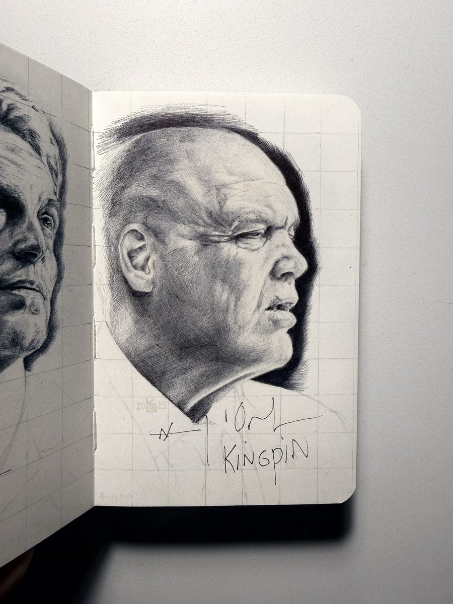 artbyktgamboa's tweet image. added a couple cool scribbles to my sketchbook this weekend :)
#daredevil #charliecox #ricc #rhodeislandcomiccon #ricomiccon