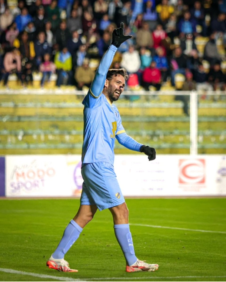 mcaute7's tweet image. 💪🔥A cuartos de la Copa Peceña ⚽️⚽️ @Bolivar_Oficial