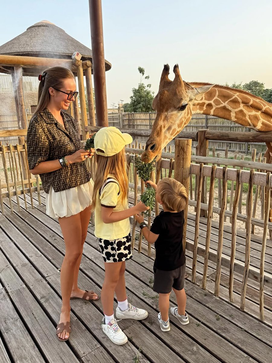 Affleck10608's tweet image. Roaming wild and loving every moment at Dubai Safari Park😍 #familyfuntime