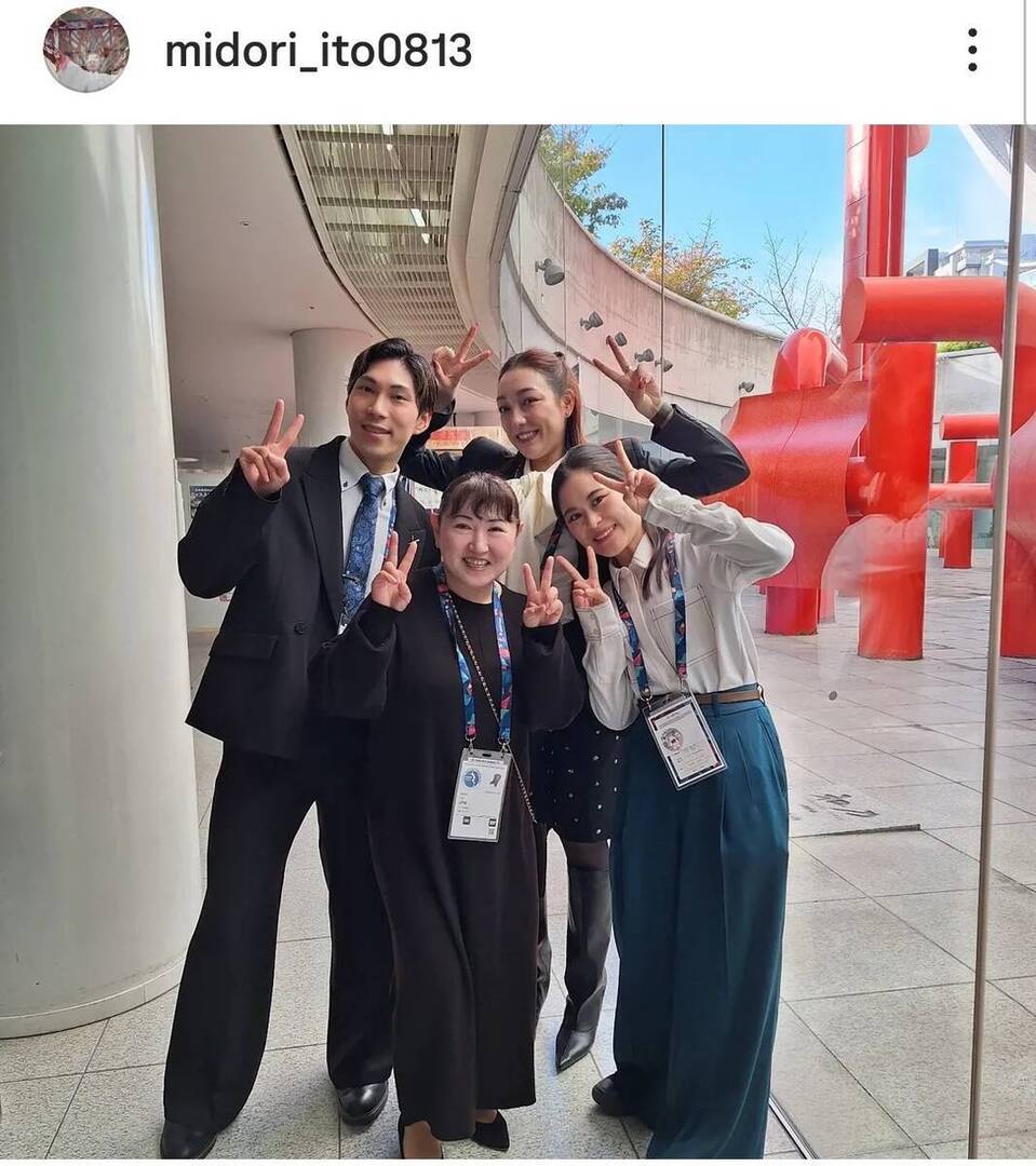 figure_hochi's tweet image. 伊藤みどりさん　人気スケーターと集合！「すごいメンバー」「画が強い」「同年代かと！」「素敵」の声
hochi.news/articles/20251…
#フィギュアスケート #figureskating