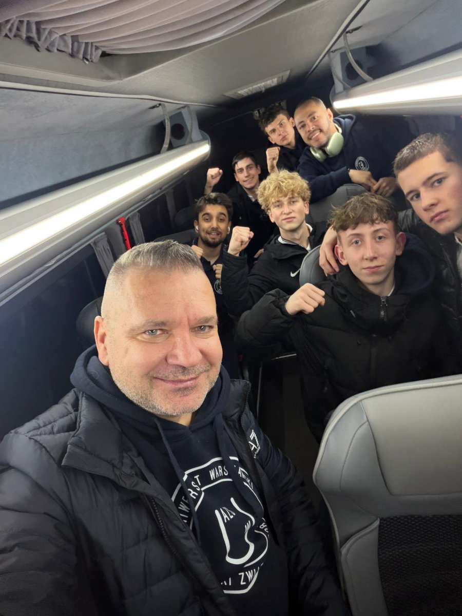 azsuwwilanow's tweet image. Zwycięska ekipa wróciła już do domu 💪

Jak zwykle w transporcie na mecze wyjazdowe pomaga nam firma Tani Busik, za co serdecznie dziękujemy! 👏