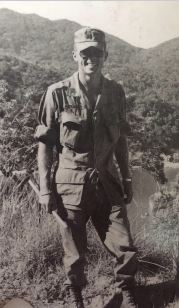 Armybrat🇺🇸 tweet media