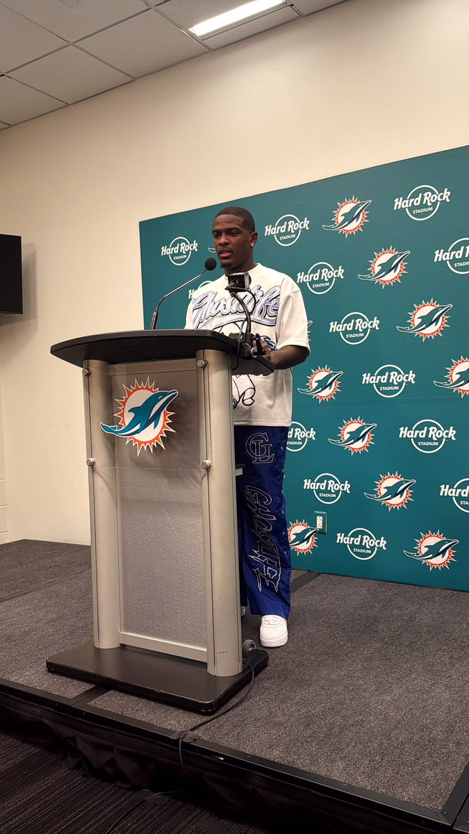 I want to be here. I’m glad neither one of us (Achane/Waddle) is gone. - Dolphins RB De’Von Achane