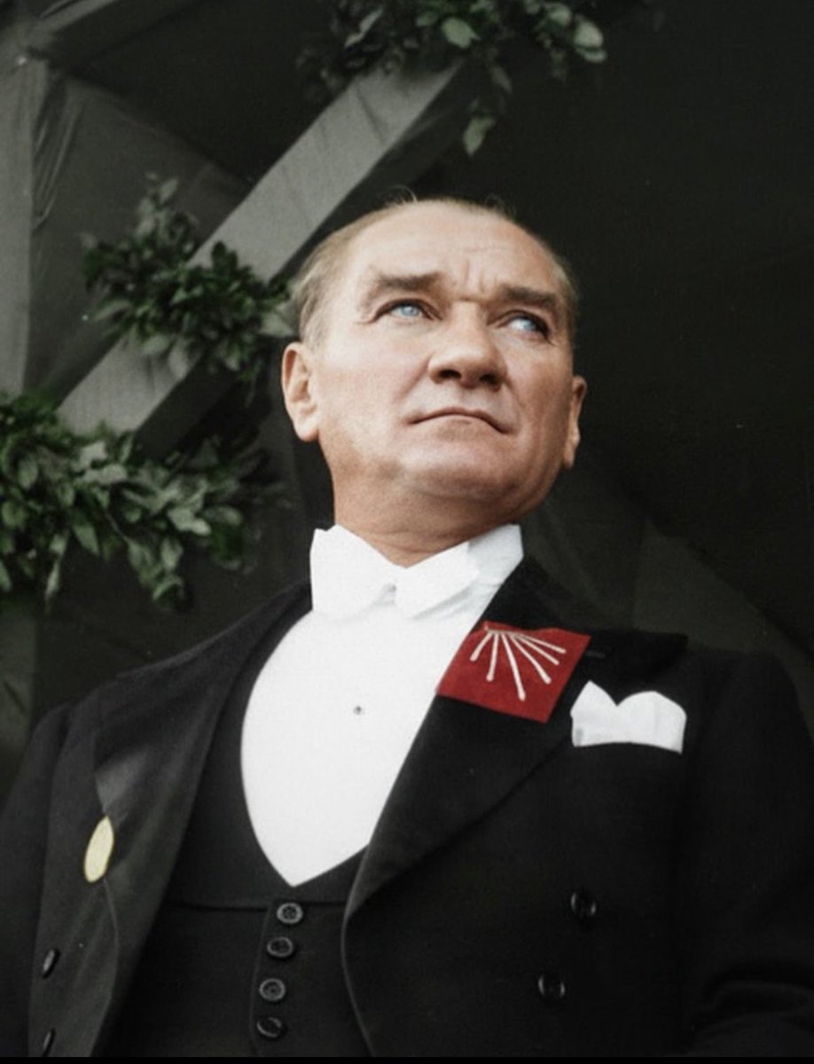 Ulu Önder Mustafa Kemal Atatürk’ü, aramızdan ayrılışının 97. yılında saygı, özlem ve minnetle anıyoruz.

“Benim iki büyük eserim var; biri Türkiye Cumhuriyeti, diğeri Cumhuriyet Halk Partisi’dir.” sözü yolumuzu aydınlatmaya devam ediyor.
<a href="/MTanal/">Av.Mahmut TANAL</a> <a href="/karadagferhatt/">Ferhat KARADAĞ</a> 
#Atatürk #özlemle