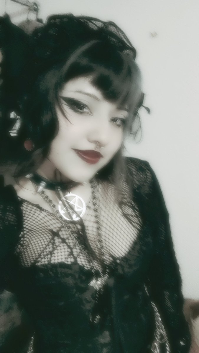 ItsMariamne's tweet photo. Gothic Lolita fit to go out 🦇
Instagram: its_mariamne
TikTok: itsmariamne
-
-
-
-
-
#gothgirls #gothic #goth #gothgirl #goths #gothmakeup #gotica #gothicgirl #gothaesthetic #gothoutfit #gotica #gótico #gothfashion #gothfeed #gothgothgoth #gothgram #gothgoth #vampiregoth https://t.co/xkJVWSL1oy
