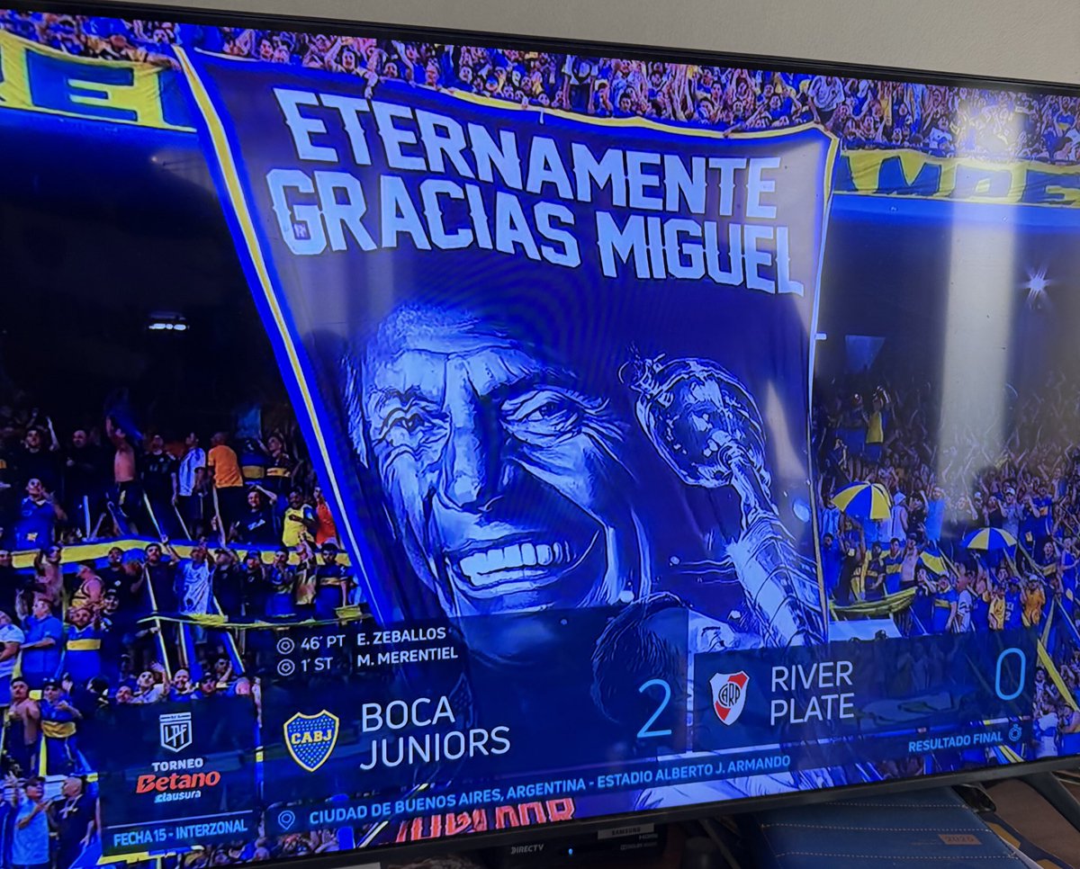 Vos nos diste la Copa.
Vos nos diste alegrías.
Lo que hiciste por Boca no se olvida en la vida…
No se olvida en la vida 💙💛💙