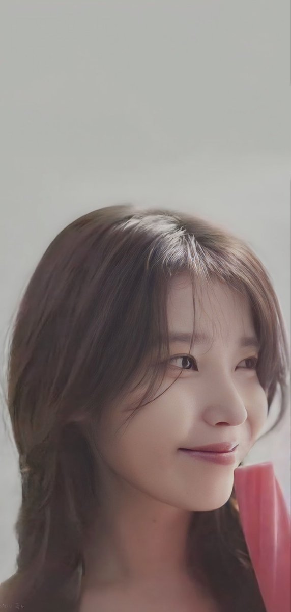 mG4qV9AruDhR1g2's tweet image. I vote for #IU on #2025MAMAVOTE