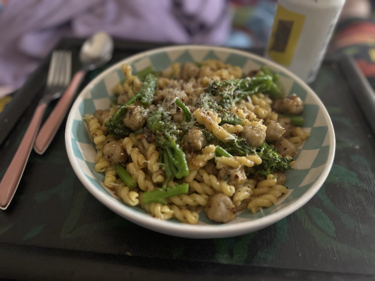 Sometimesredhead tweet media