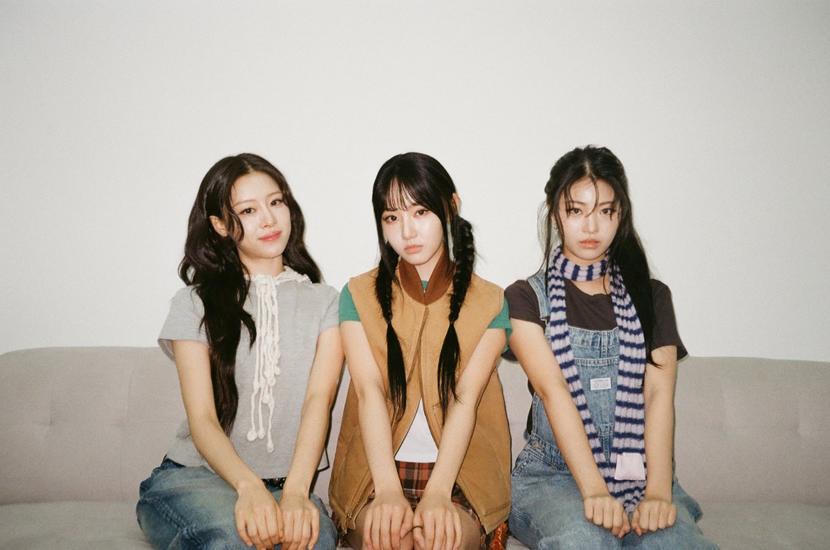 FightForFifi's tweet image. The second hearing for the 13 billion won damages lawsuit ATTRAKT filed against 12 people, including the members of ablume, is scheduled for November 28th, 2025. Legal experts anticipate the lawsuit will conclude in the first half of 2026.

n.news.naver.com/article/011/00…