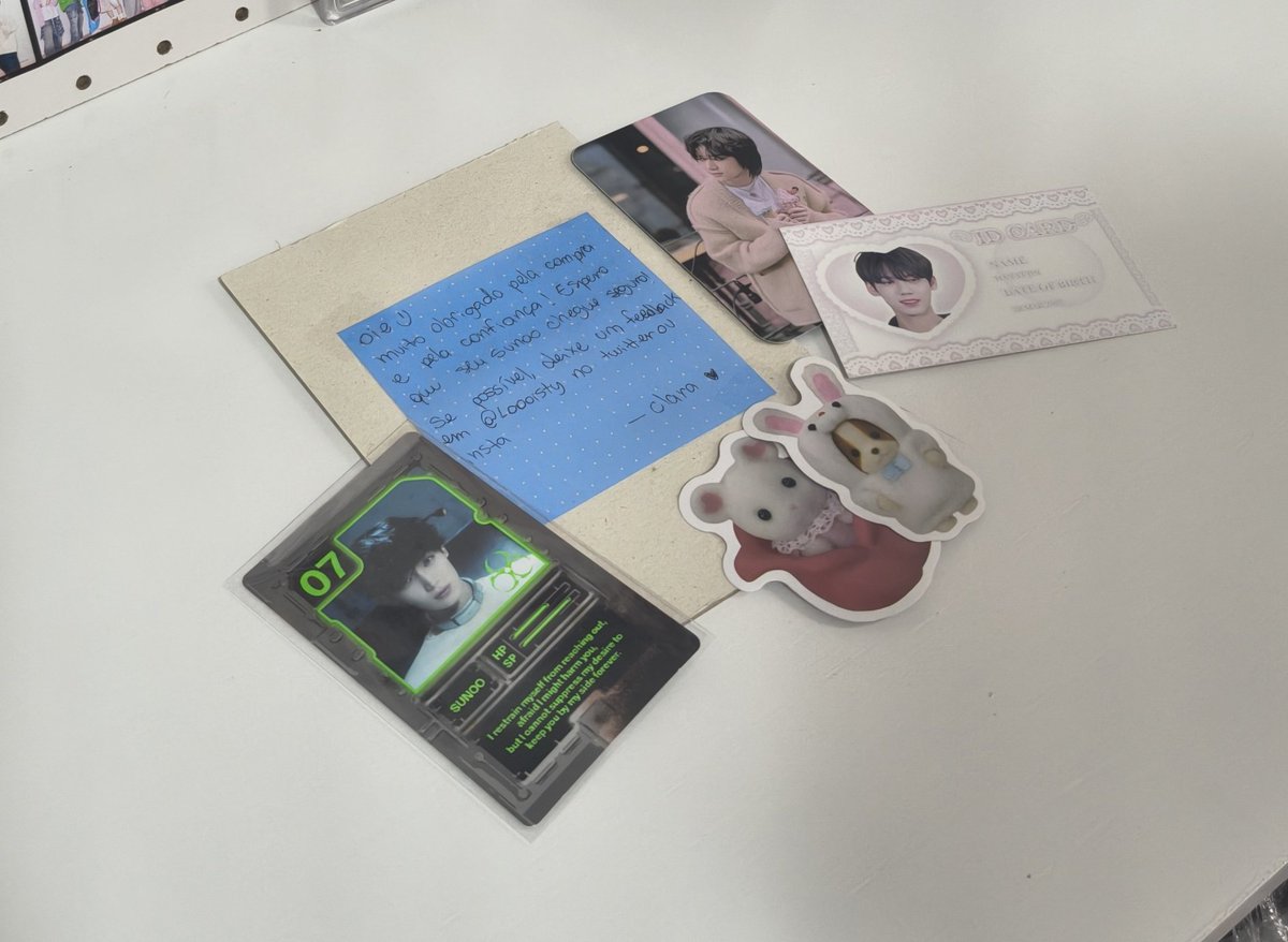 jaydreamscape's tweet image. feedback positivo: @loooisty 
chegou direitinho, card em perfeito estado, eu amei 🖤