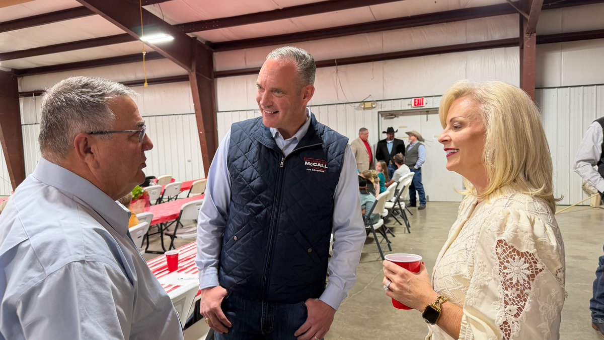 It was a beautiful evening in Antlers at the PAC Cattlemen’s Association Annual Dinner and Auction.

As Governor, I’ll stand with our ranchers to protect private property, defend rural Oklahoma, and keep government out of the way of those who feed our state and nation.