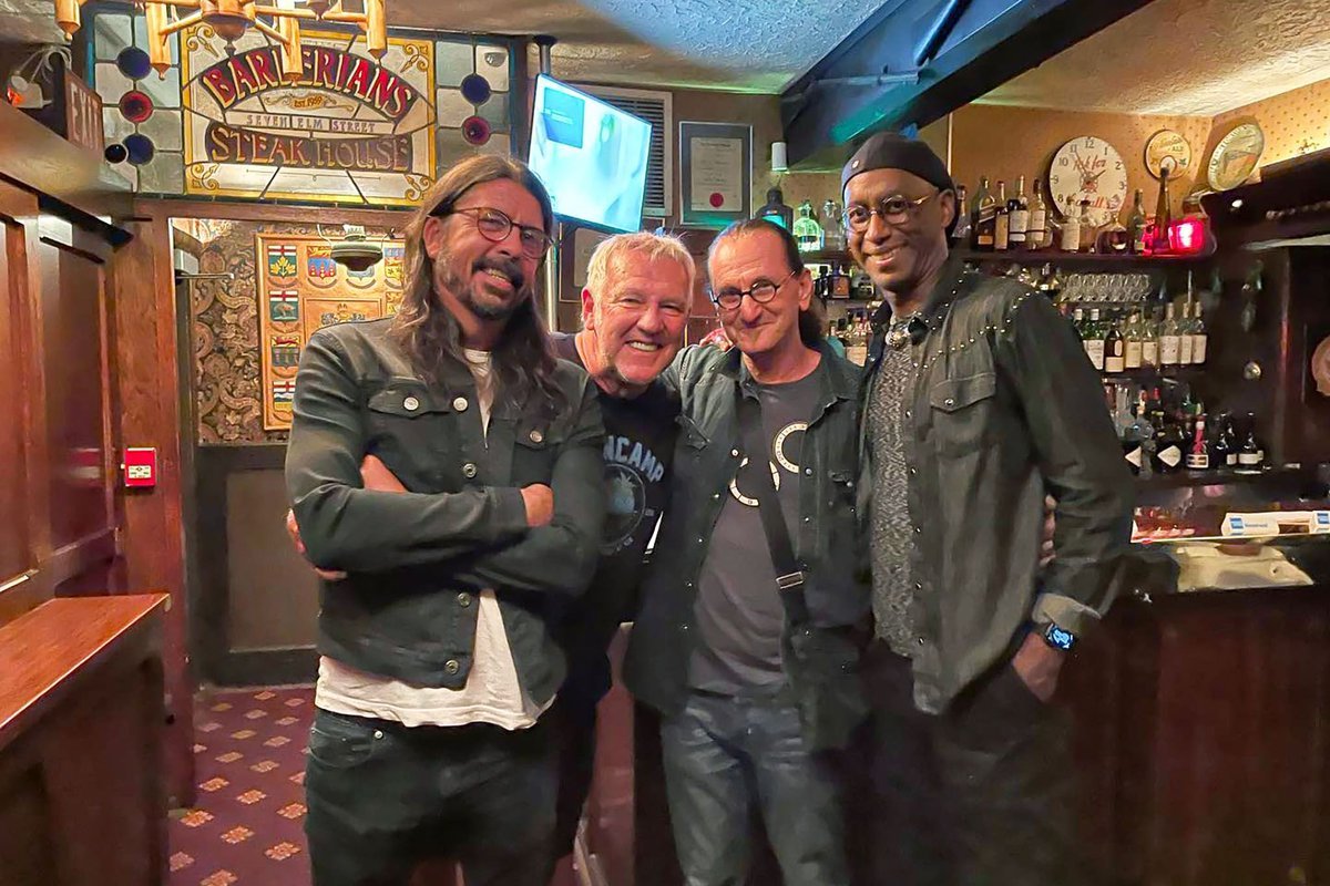 The Extreme Music Enthusiast tweet media