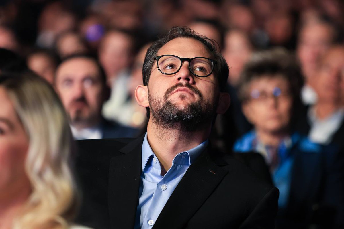 Con los buenos gobierno de Movimiento Ciudadano lo nuevo se nota 🦁

En Nuevo León el liderazgo de <a href="/samuel_garcias/">Samuel García</a> ha demostrado que el estado avanza en tiempo y en forma. Apostándole a solucionar los problemas inmediatos de las personas:

🚇Construcción 2 nuevas líneas del metro