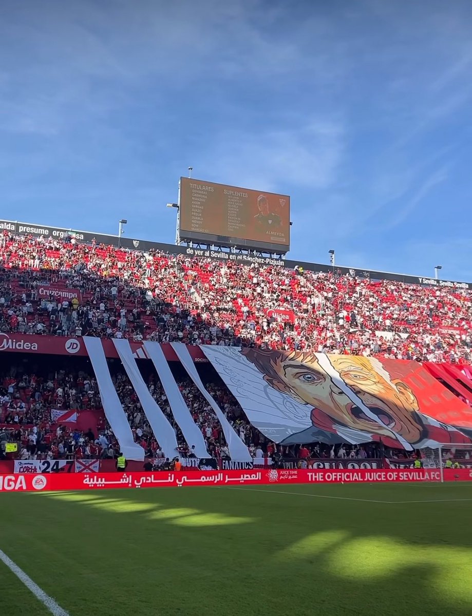 aseer_time's tweet image. هارلك @ktechkw كيتك 😎❤️
ها شلونكم اليوم ؟⁉️‼️ 

@Osasuna @SevillaFC_ARA @SevillaFC 

#عصير_تايم
#SevillaFC
#Sevilla
#Ktech
#Osasuna
#LaLiga
#VamosSevilla
#ForzaSevilla
#هاردلك_كيتك
#JuicePower
#اشبيلية