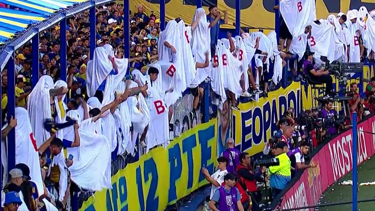 12_CABJ_12's tweet photo. El fantasma de la B https://t.co/cqe9fJcJ7n