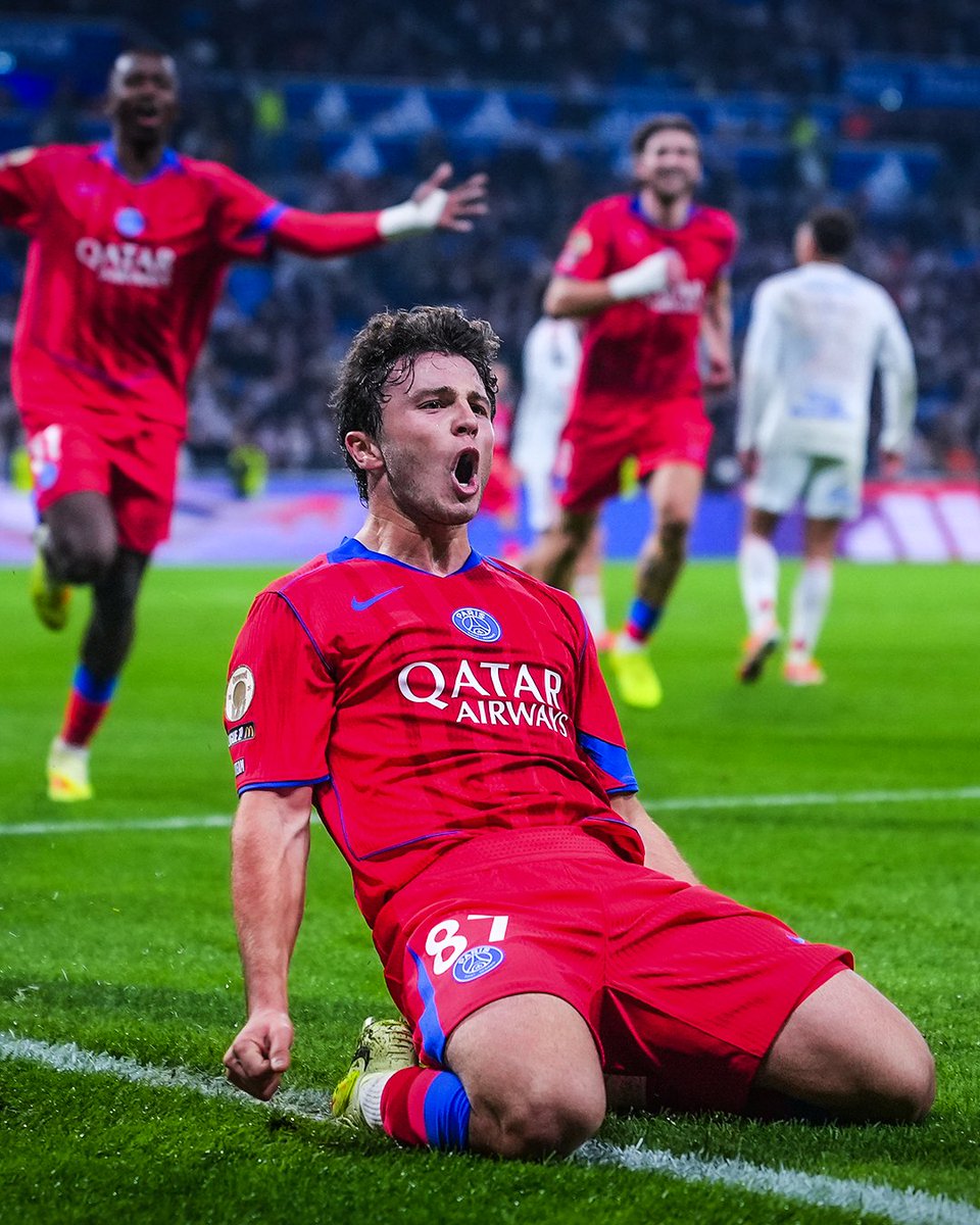 brfootball's tweet image. João Neves scored a 90+5’-minute winner as PSG went to Lyon and won 3-2 🔥