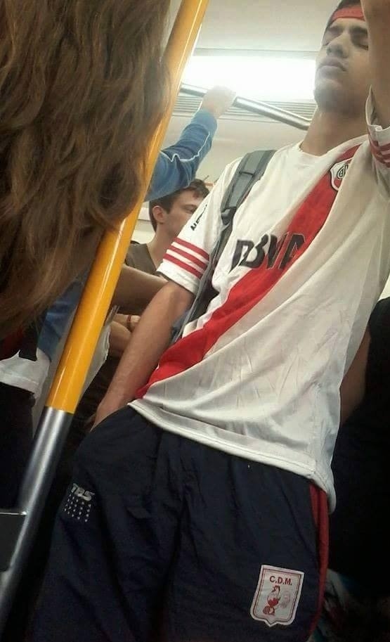 benja_aurinegro's tweet image. Unos que deben estar tristes son los del gallo..