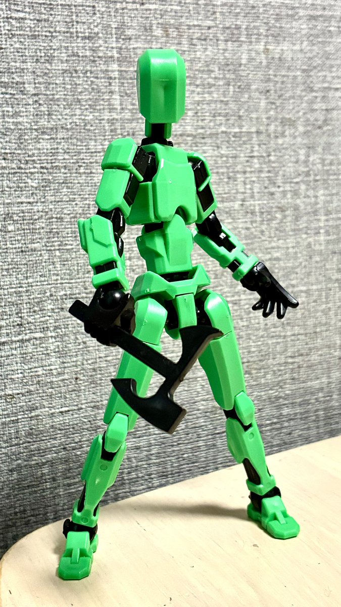 緑色の刀を持つ小型フィギュア 仮面ﾎﾞｲﾙﾀﾞｰかど on X