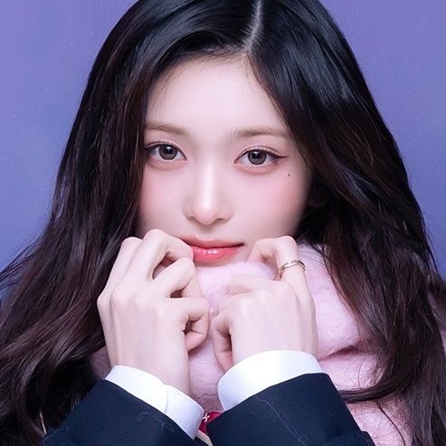 leeseo_model's tweet image. leeseo #이서 grew up well 🫳🏻🐯