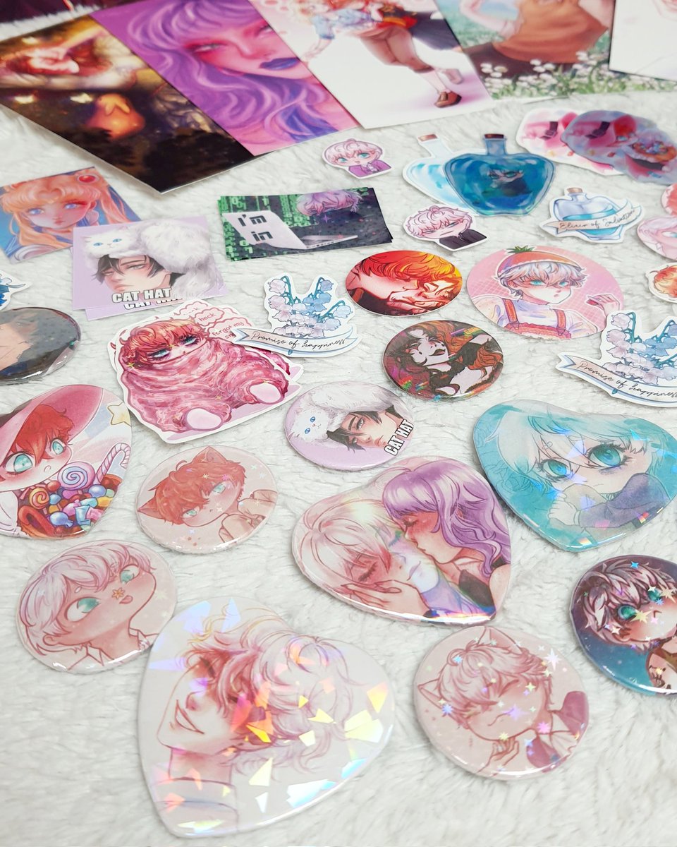 jinjinranran's tweet photo. The shop opens tomorrow π Prints, stickers, badges β all made with love π Thank you for being here with me!
#shoplaunch #artshop #smallartist #mysticmessenger https://t.co/tqHTytjxEZ