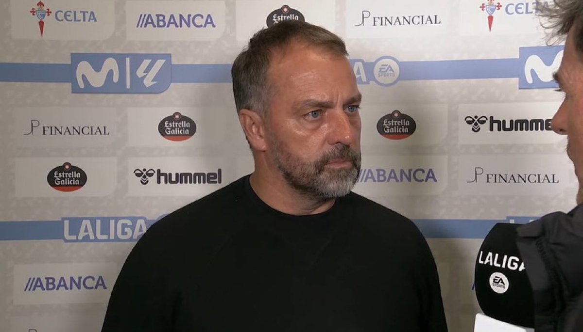 🗣️”La nariz de Rashford no tiene ningún sentido, el otro día se giró estando yo detrás de él y me knockeó de una ostia… 2 días inconsciente estuve”

🗣️”además es muy negro, pero que muy negro”

🗣️”en plan es nigga sabes”

Rueda de prensa sobre Hansi Dick