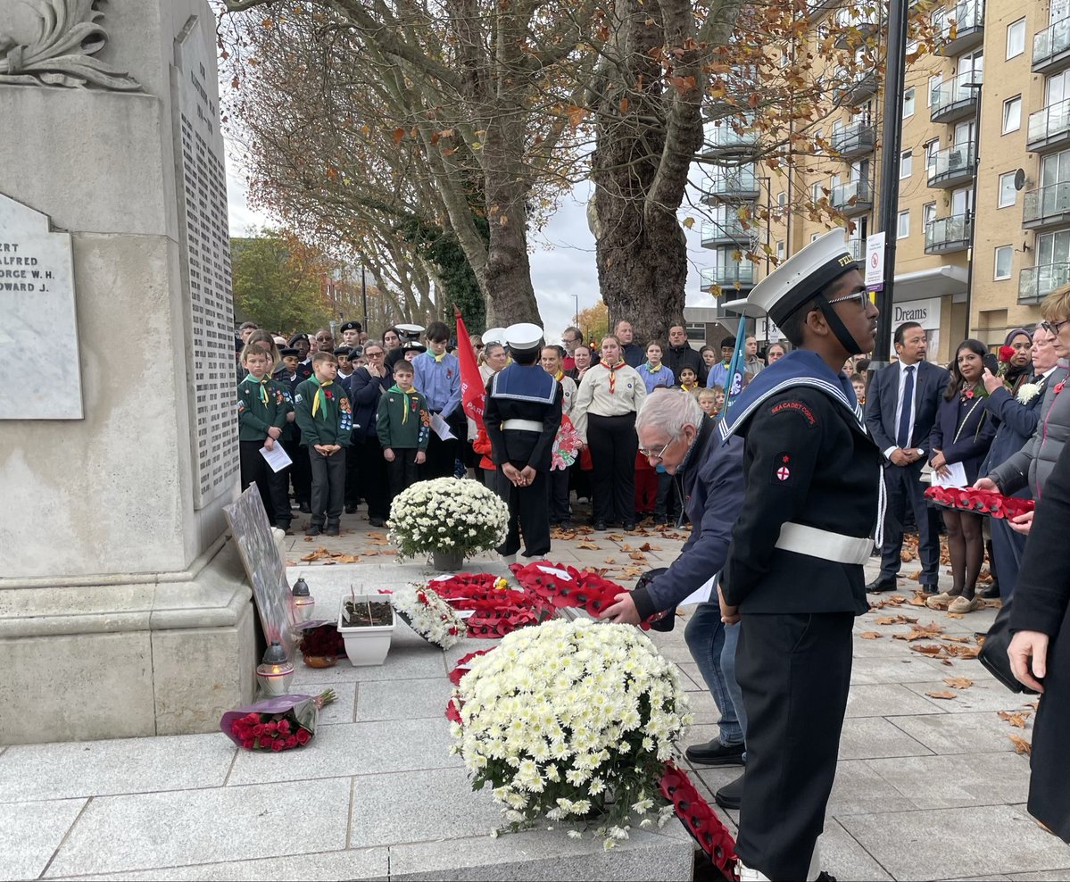 Honoured to take part in #Remembrance Sunday events today in Feltham and Heston and spend time with so many coming together across the constituency. 🌹 #LestWeForget