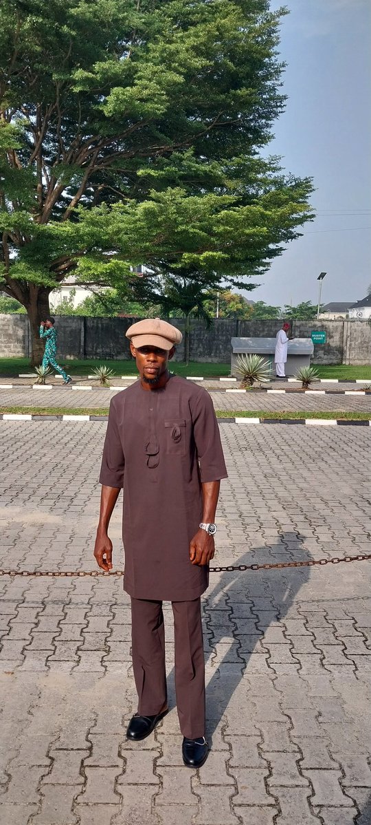 FlowSync_N's tweet image. Na money I no get, no be swag

#CA25 #JW