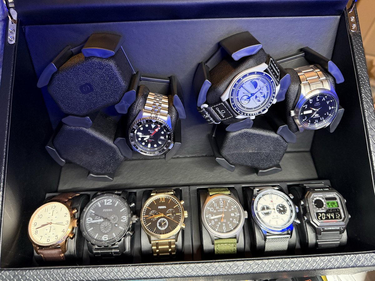 OrangeOutlaw_'s tweet photo. I never post here, so might as well post my recently interest of watches. Moving away from my smart watches and going down the slippery slope. Recommendations welcome. https://t.co/2ydmKWIoZ5