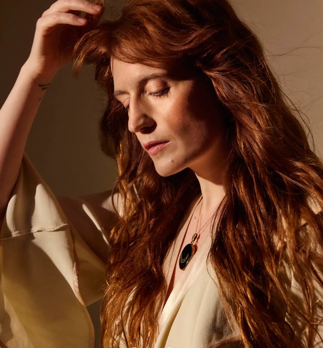 Florence + The Machine earn their fifth Top 10 album on the Billboard 200 chart with ‘Everybody Scream’! 

#1. How Big How Blue How Beautiful
#2. High As Hope
#4. Everybody Scream
#6. Ceremonials
#7. Dance Fever