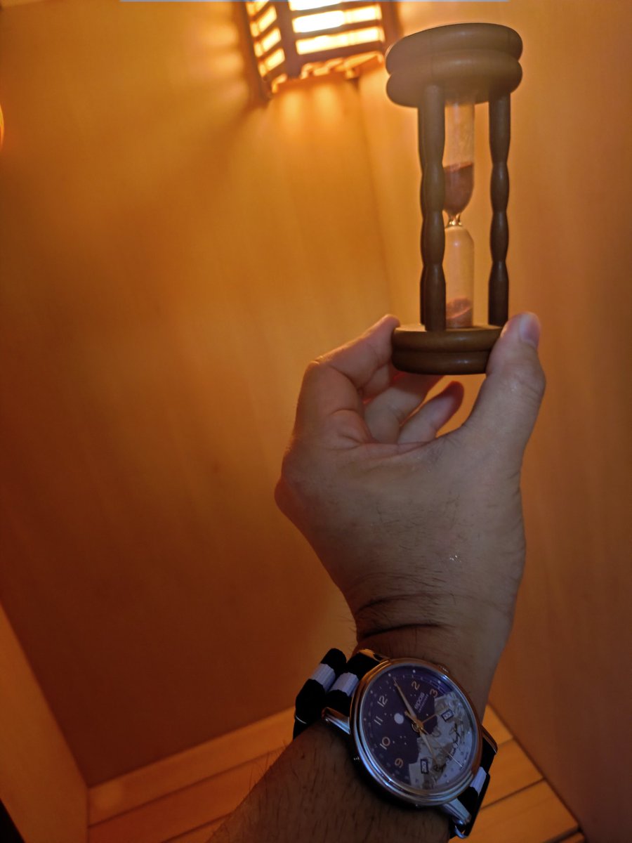 KKs83386494's tweet image. おはようございます☀
有給休暇の月曜日 with エモーション🏔️

有休です👍
実は先日家庭用サウナを購入し、家でも楽しむ事が出来るようになりました✨
お休みの朝は体を整えて安らいでから、今日は病院へ行きいつものお薬を貰いに行きます🥰
ランチは何食べようかな？？🌽

今日も宜しくです🫡

#EPOS