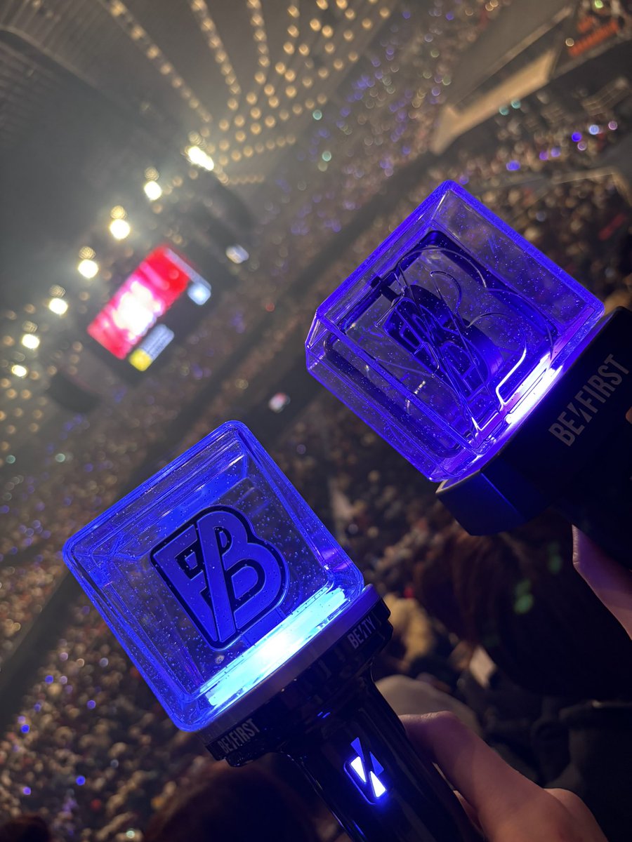 まいまい🐢💜 tweet media