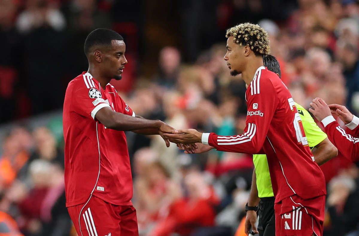 indykaila's tweet photo. Exclusive from #LFC source:

▪️Liverpool management annoyed that Marc Guéhi didn’t sign in the summer

▪️New formation to be tested after international break with Hugo Ekitike &amp; Alexander Isak

▪️Senior players believe title race not over

▪️Eilte winger to be targeted in January https://t.co/xKCvTruA3o