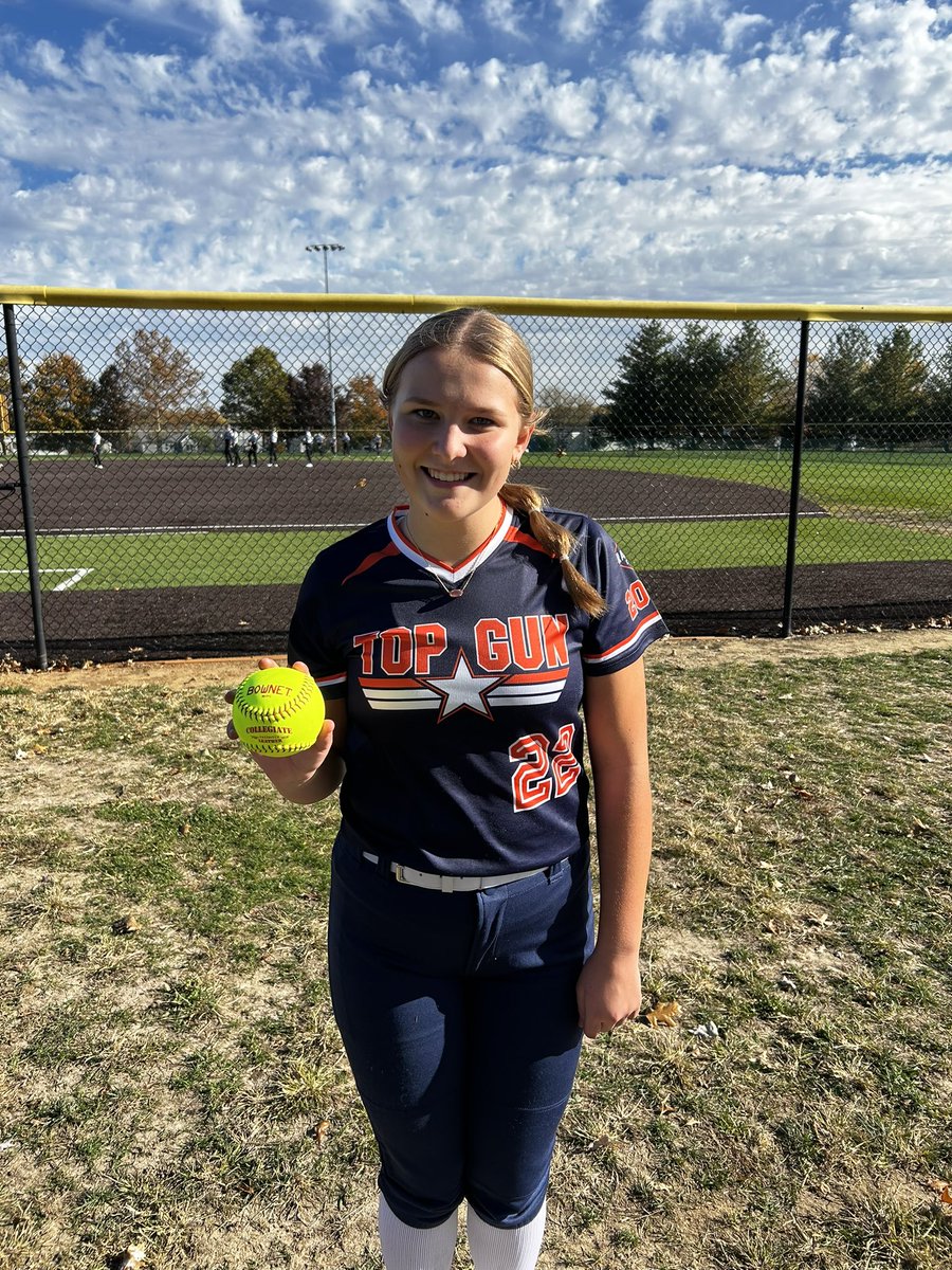 Top Gun 2012 STL tweet media