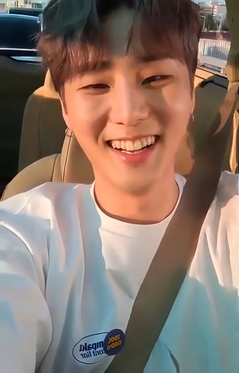 2025 💛                             2020 🧡