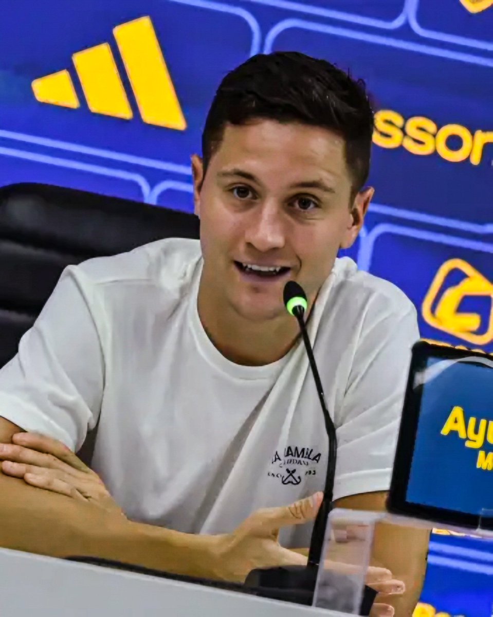 "Cuando me aburría, le daba el balón a Portillo para volverselo a quitar".

🇪🇸🗣️ Ander Herrera en conferencia de prensa.