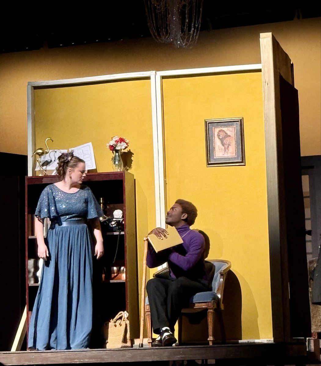 Midland_ISD's tweet image. Our @MidlandHigh theatre students put on a wonderful production of Clue this weekend, and we got to celebrate our Communications Department Intern, Mya Mangal, for her role as Assistant Stage Manager!🎭
#StudentExperience #ExcellenceInAction