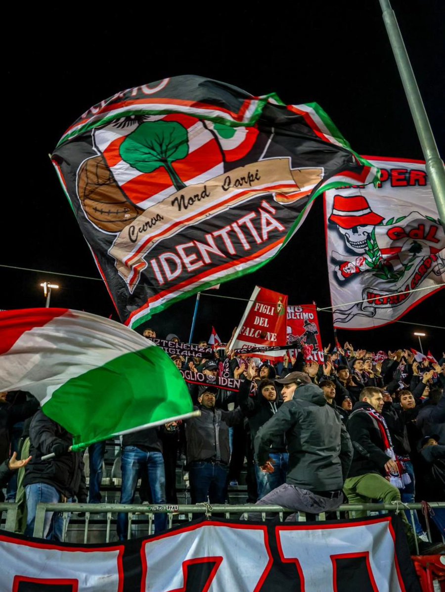 𝗖𝗼𝗻𝗱𝗶𝘃𝗶𝗱𝗲𝗿𝗹𝗮 con voi, la gioia più bella 🫂