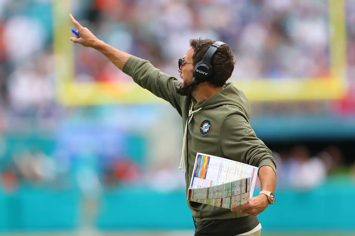 FinsXtra's tweet photo. 📆 Miami Dolphins (3-7) next 5 games:  

vs. Washington Commanders (3-5) 
Bye Week  
vs. New Orleans Saints (2-7) 
at New York Jets (2-7)
at Pittsburgh Steelers (5-3)

#PhinsUp https://t.co/0HRTu55Vsw