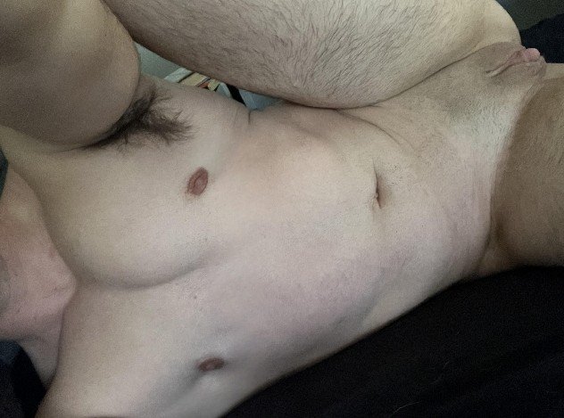 ♡{La foto que val publico en sus redes ya que no es tan inteligente y pensó que publico una imagen de gatos}♡

-Apoco no es lindo-

♡{era lo que se podía leer en la foto}♡