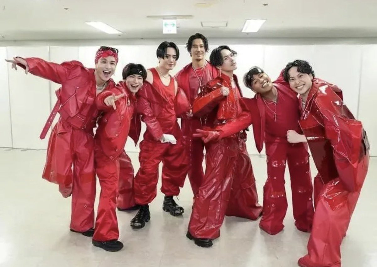 6o7ZjpADRBXSZdL's tweet photo. 三代目JSOULBROTHERS
15周年おめでとう🌈
いつもたくさんの幸せを愛をありがとう

これからもずっとついて行くよ🌈

 #三代目JSOULBROTHERS
 #15周年Anniversary https://t.co/Bhf1ev3sIm