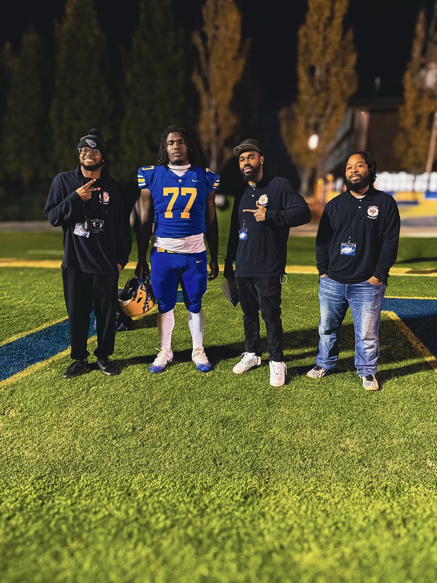 TripleThreat3D's tweet photo. Big salute to Battleground Academy for always showing love 💪🏾 Thanks for letting us cover y’all these last two games — good luck on that playoff run! 🏈🙌🏾
#TripleThreatSportscast #BGA #MiddleTennesseeFootball https://t.co/YumORO1oL2