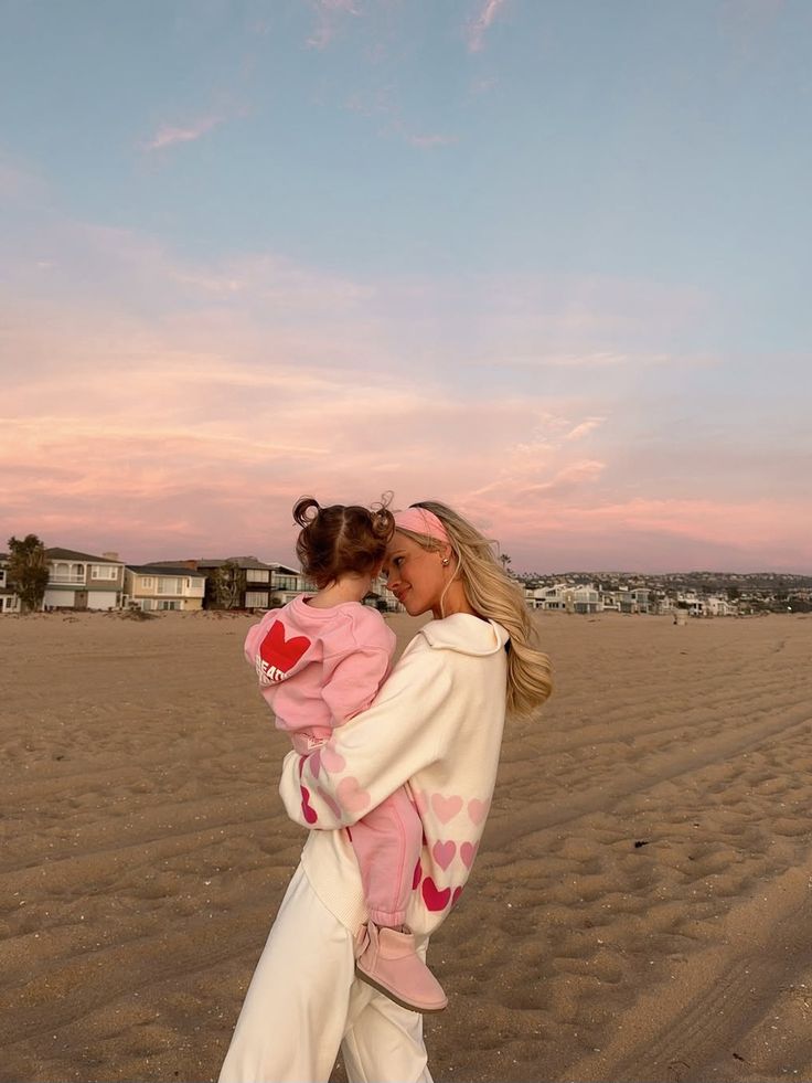 Hoje é o dia da melhor tia do mundo, feliz aniversário te amo muito 🩷