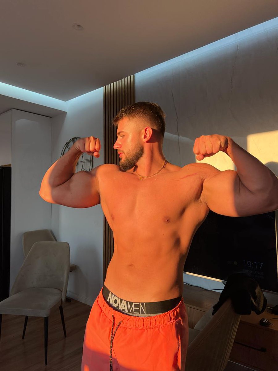 AlphaM93769's tweet photo. Feeling Fucking strong.Are you ready yo serve fags?? https://t.co/jmRM7Y7Czv