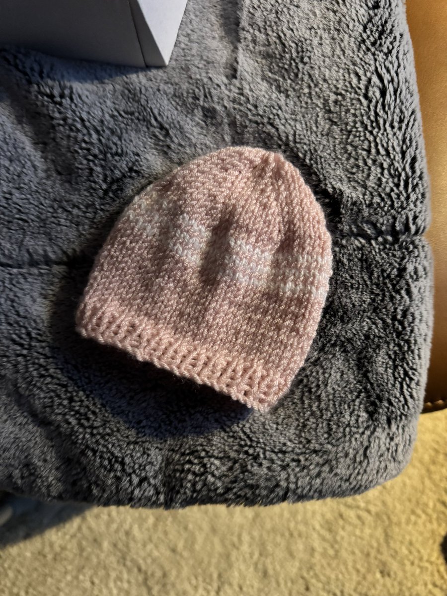 More knitting  <a href="/DementiaUK/">Dementia UK</a>