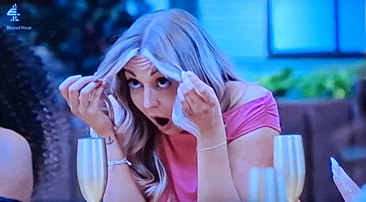 Oh, how I have missed Sarah pulling her faces. #MAFSUK #MAFSUK2025