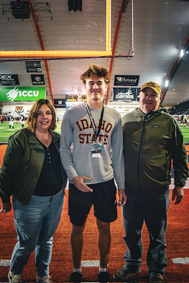 Had a great time at Idaho State University for my GameDay visit. Thanks <a href="/CoachAnguay_ISU/">CoachSamsonAnguay</a> and <a href="/Coach_Sully_/">Conor Sullivan</a> for showing us around!! <a href="/IdahoRecruitHub/">Idaho Recruit Hub</a> @CoachCMacMHS <a href="/jbballer32/">idaho baller athletes</a>